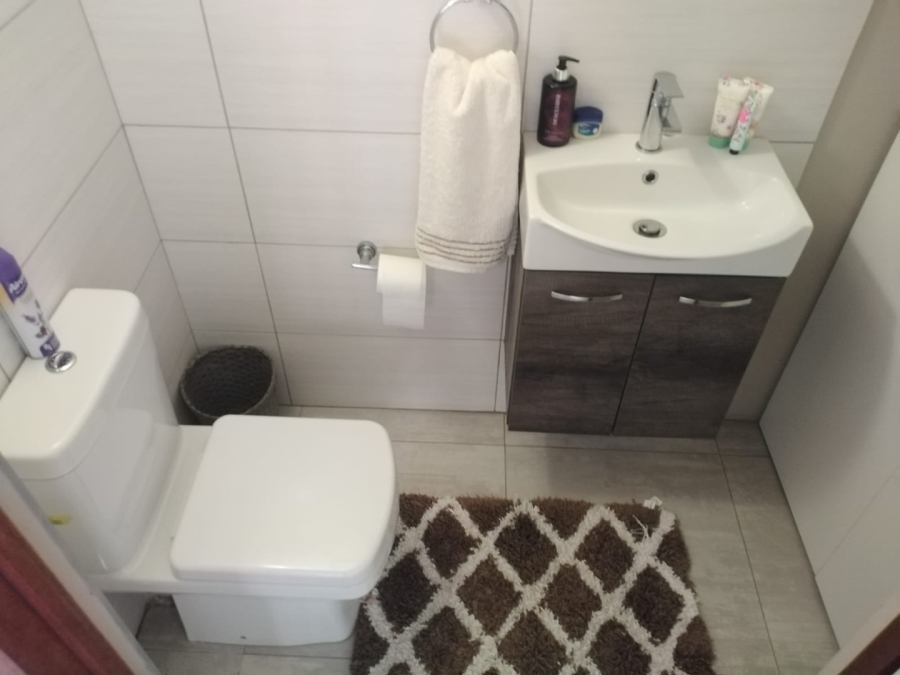 3 Bedroom Property for Sale in Monument Gauteng