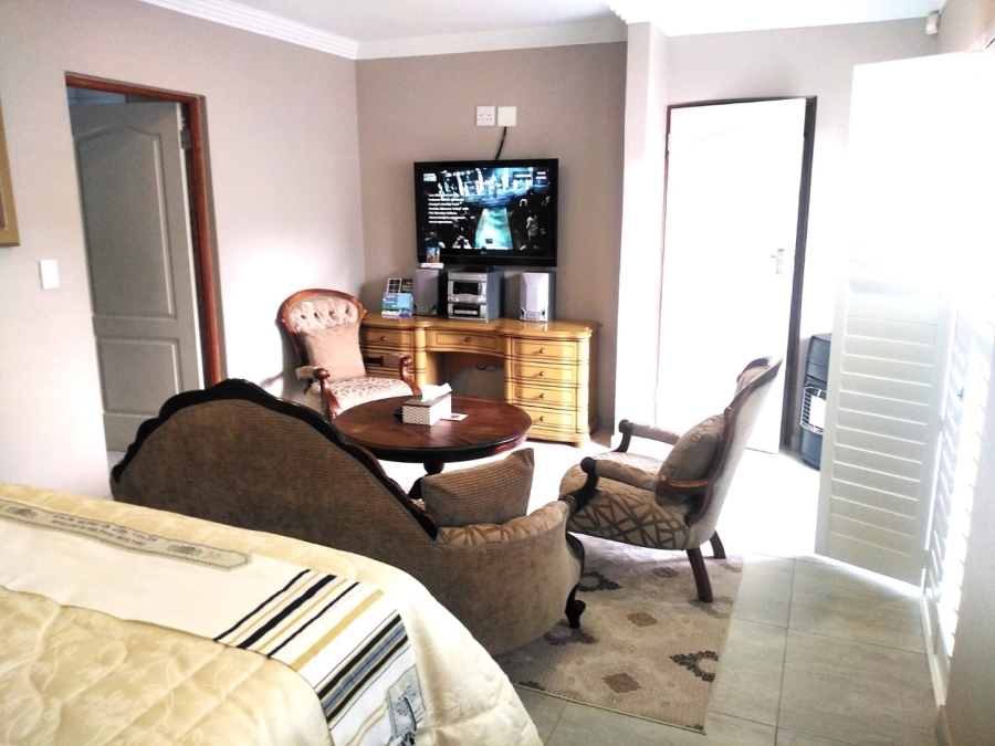 3 Bedroom Property for Sale in Monument Gauteng