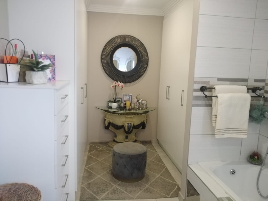 3 Bedroom Property for Sale in Monument Gauteng