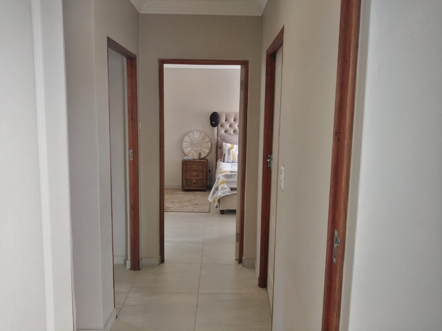 3 Bedroom Property for Sale in Monument Gauteng