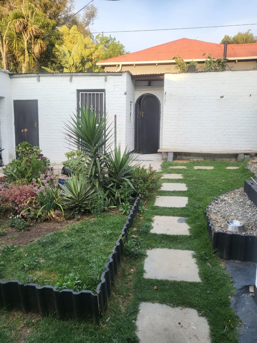 3 Bedroom Property for Sale in Orange Grove Gauteng