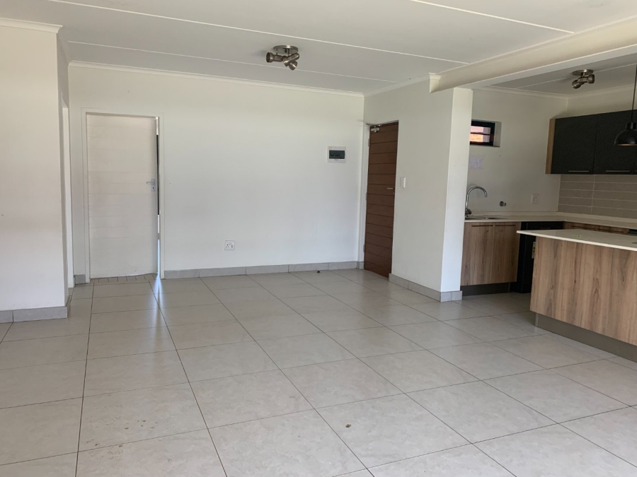 To Let 3 Bedroom Property for Rent in Glen Marais Gauteng