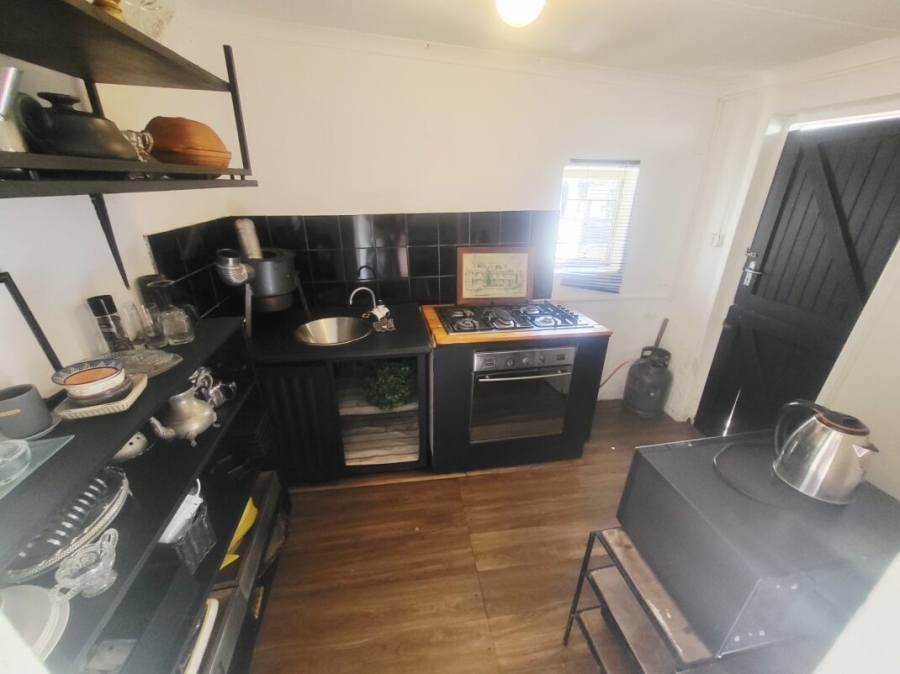 To Let 1 Bedroom Property for Rent in Orange Grove Gauteng