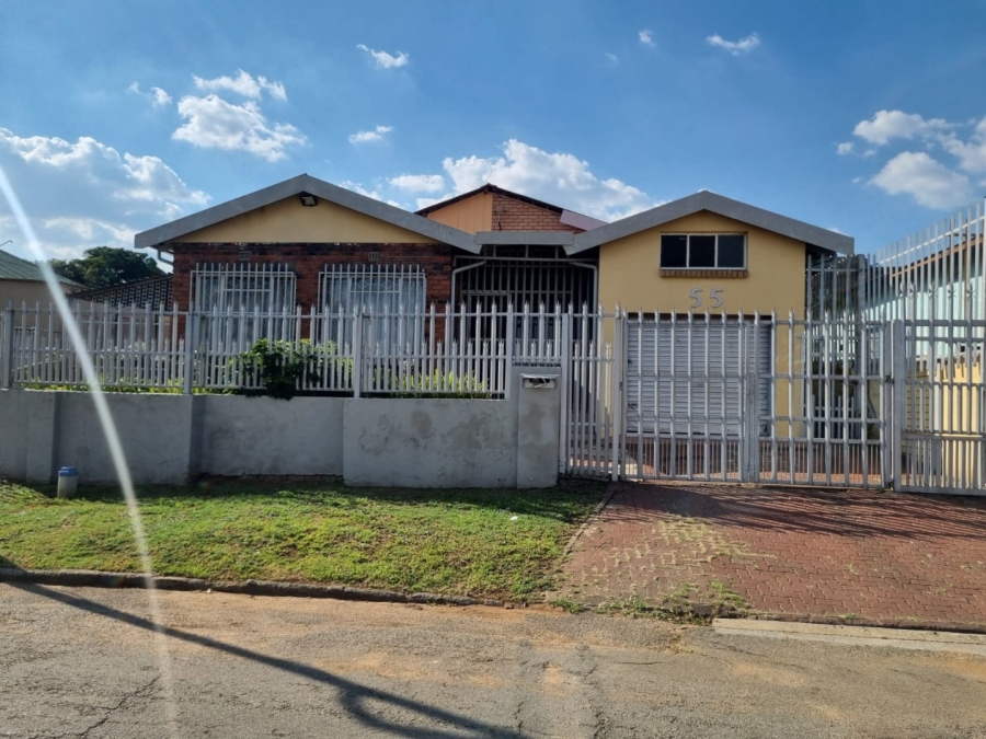 3 Bedroom Property for Sale in Elsburg Gauteng