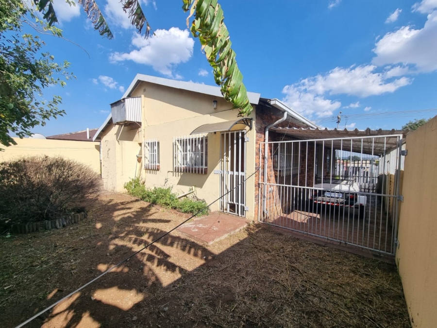 3 Bedroom Property for Sale in Elsburg Gauteng