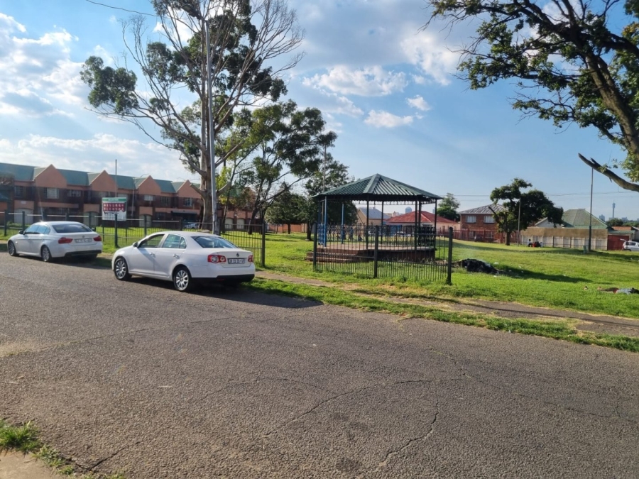 3 Bedroom Property for Sale in Elsburg Gauteng