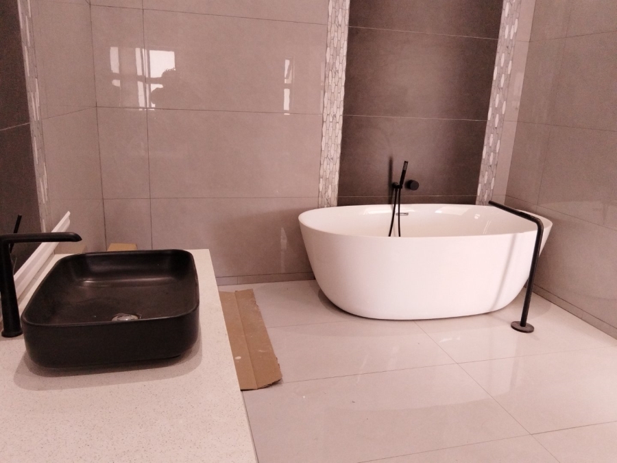 To Let 5 Bedroom Property for Rent in Roodeplaat Gauteng