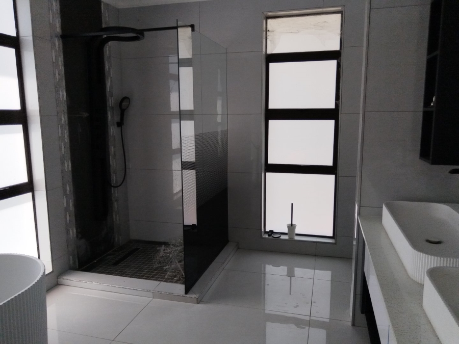 To Let 5 Bedroom Property for Rent in Roodeplaat Gauteng