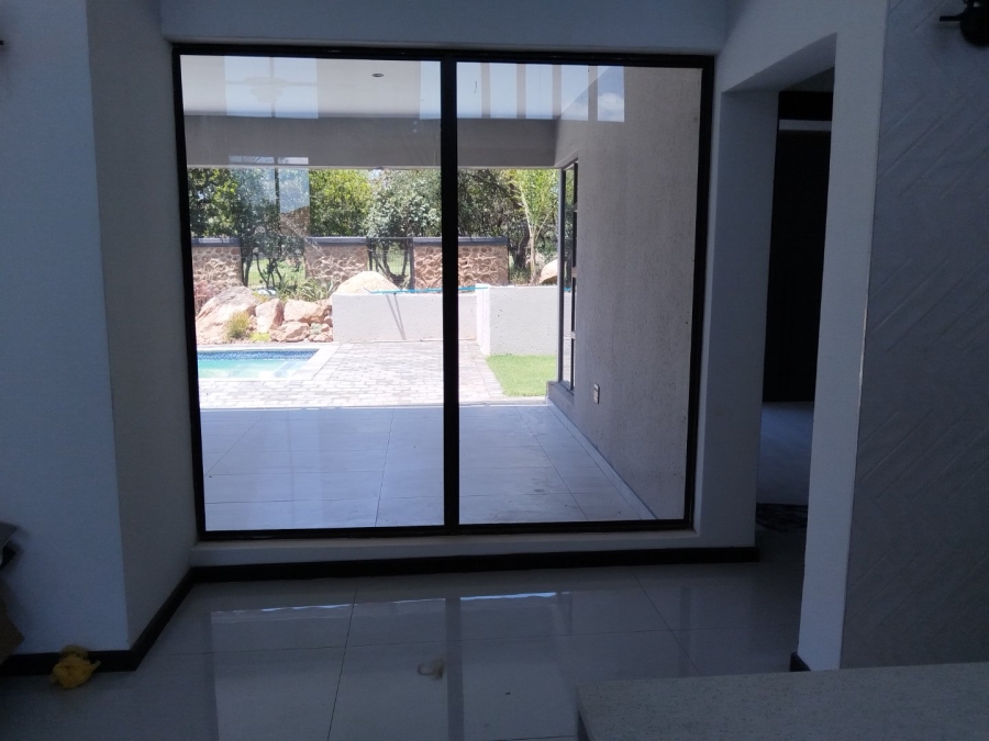 To Let 5 Bedroom Property for Rent in Roodeplaat Gauteng