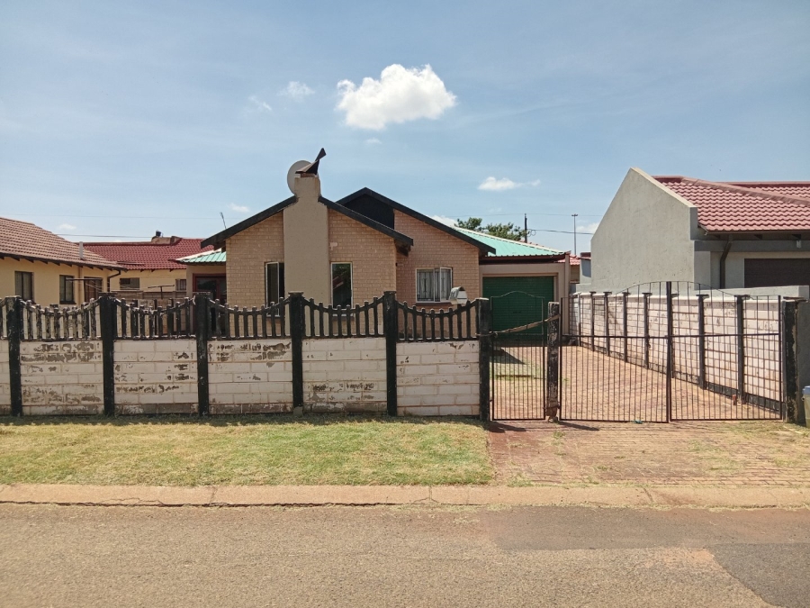 3 Bedroom Property for Sale in Vosloorus Gauteng