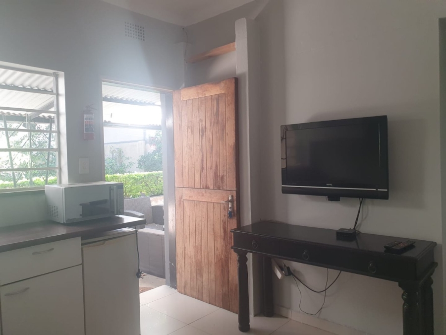 1 Bedroom Property for Sale in Edenvale Central Gauteng