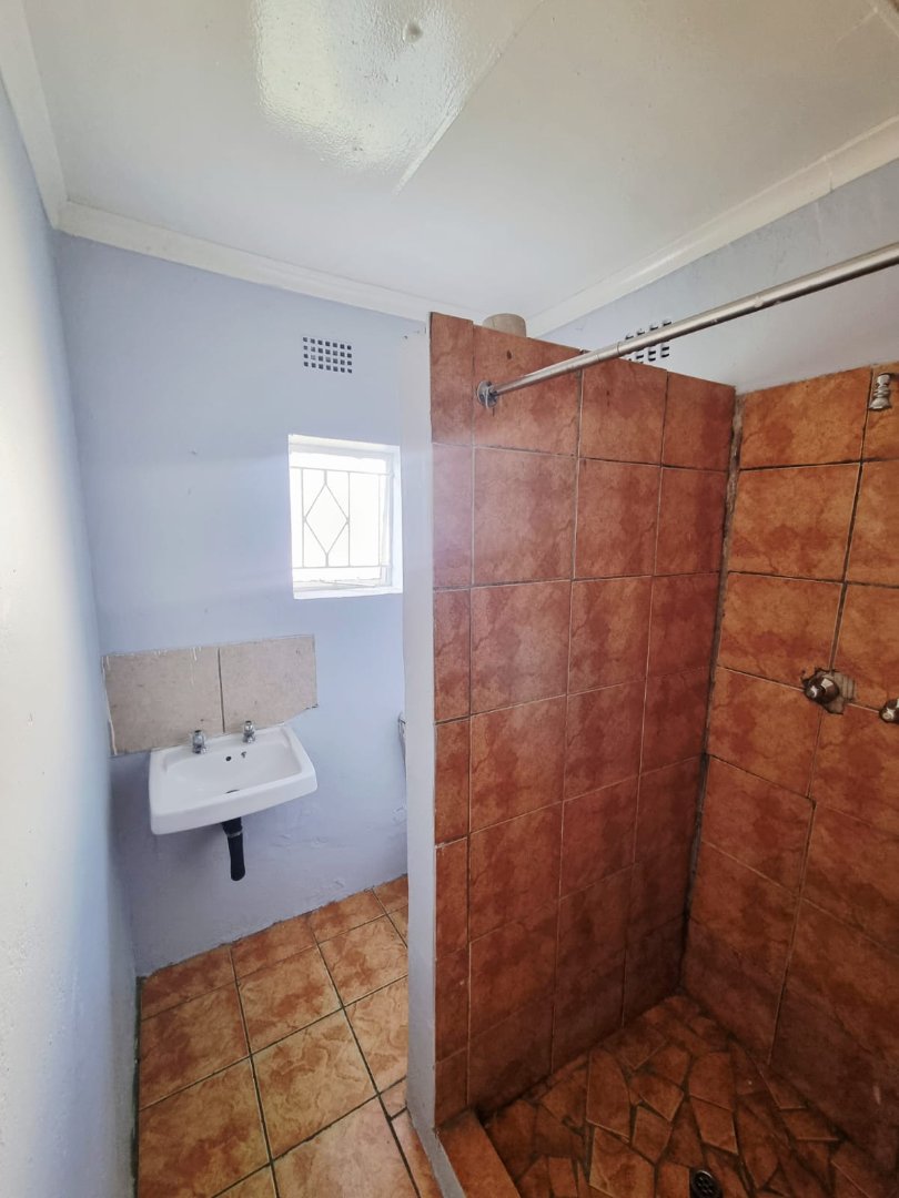 2 Bedroom Property for Sale in La Rochelle Gauteng