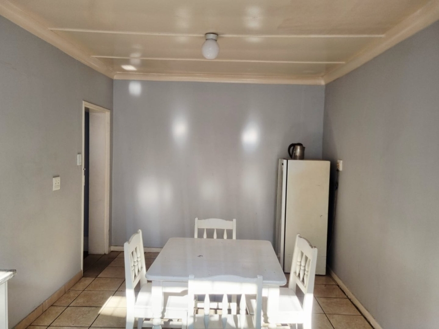 2 Bedroom Property for Sale in La Rochelle Gauteng
