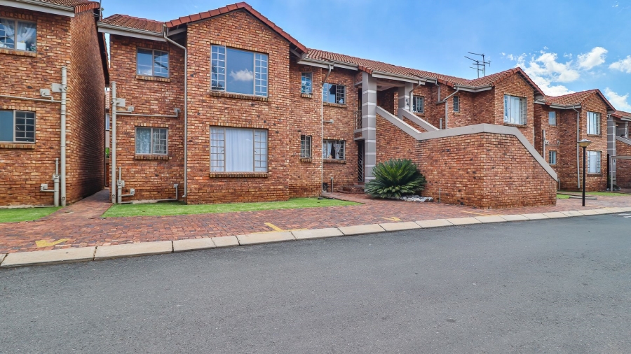 3 Bedroom Property for Sale in Ravenswood Gauteng