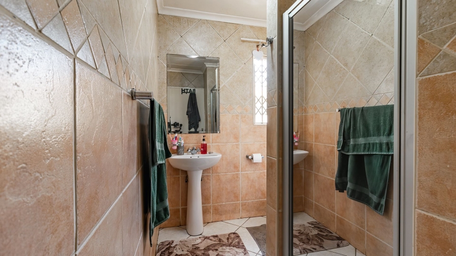 3 Bedroom Property for Sale in Ravenswood Gauteng