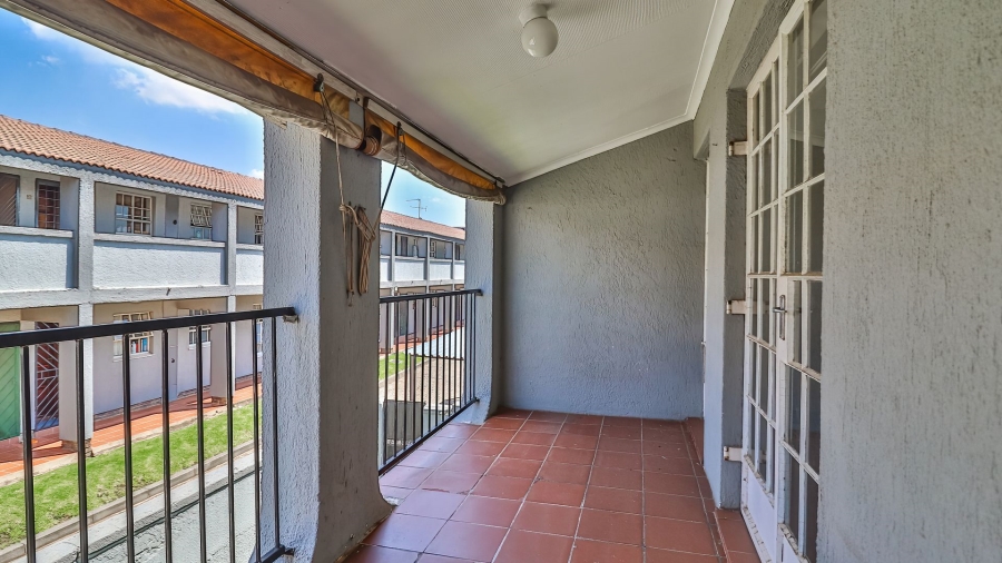 2 Bedroom Property for Sale in Parkdene Gauteng