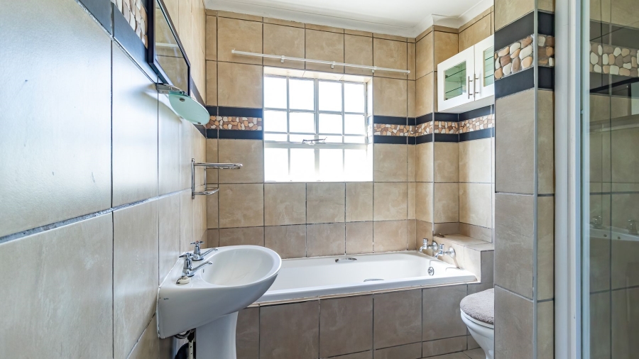 2 Bedroom Property for Sale in Parkdene Gauteng