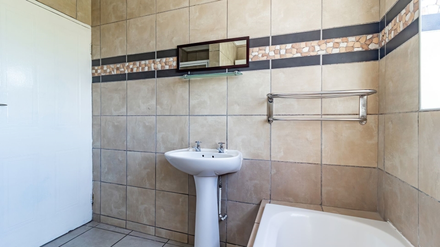 2 Bedroom Property for Sale in Parkdene Gauteng