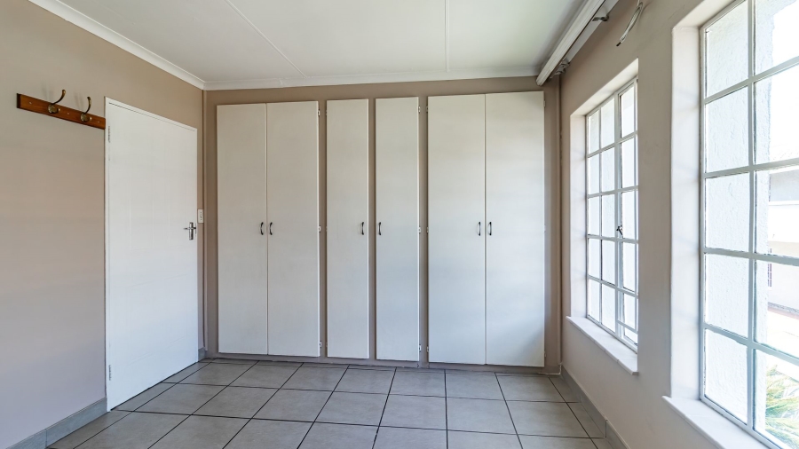 2 Bedroom Property for Sale in Parkdene Gauteng