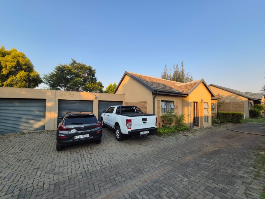 2 Bedroom Property for Sale in Equestria Gauteng
