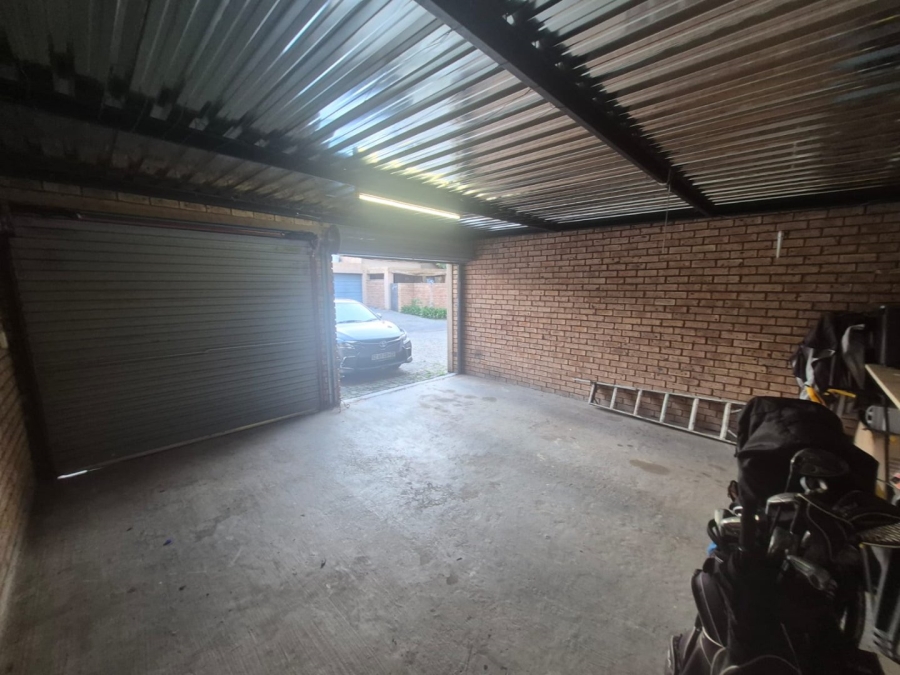 2 Bedroom Property for Sale in Equestria Gauteng