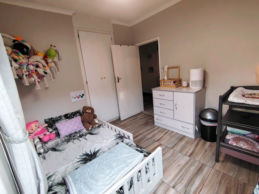 3 Bedroom Property for Sale in Wierdaglen Estate Gauteng