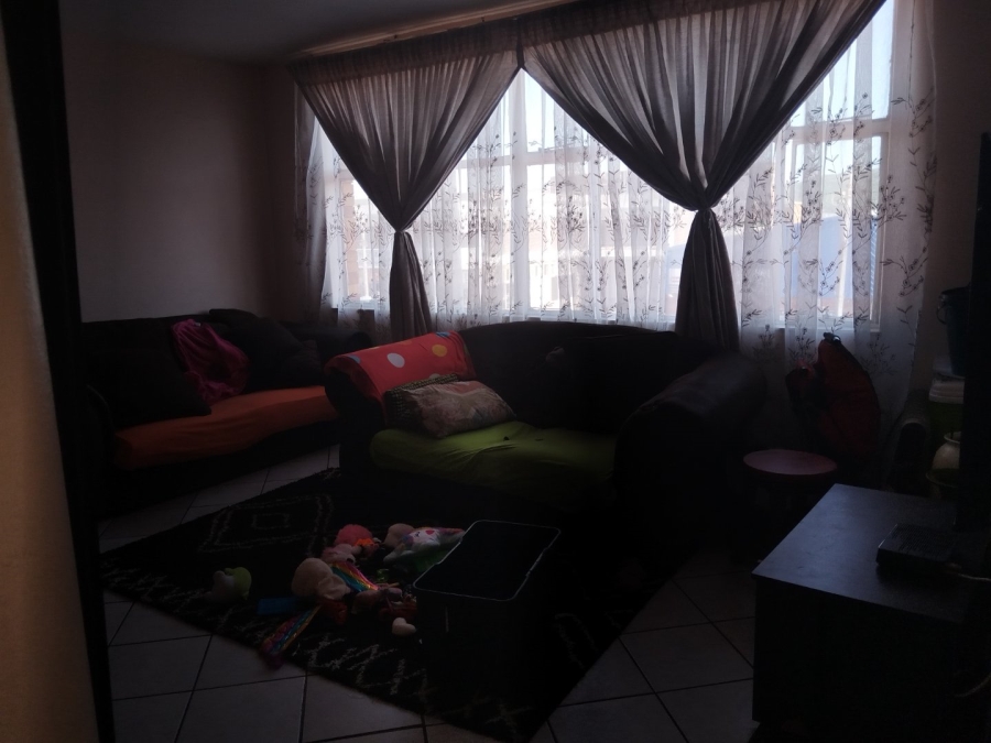 2 Bedroom Property for Sale in Gezina Gauteng