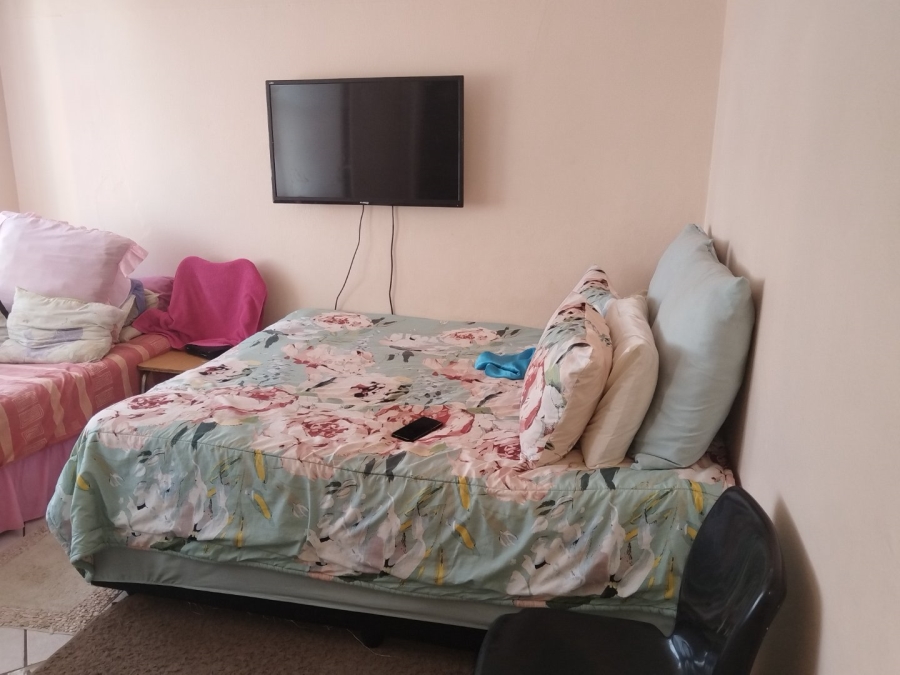 2 Bedroom Property for Sale in Gezina Gauteng