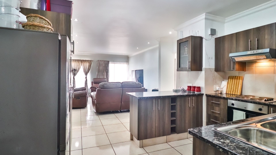 3 Bedroom Property for Sale in Sunnyridge Gauteng