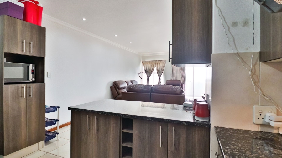 3 Bedroom Property for Sale in Sunnyridge Gauteng