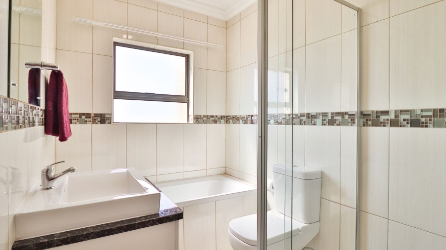 3 Bedroom Property for Sale in Sunnyridge Gauteng