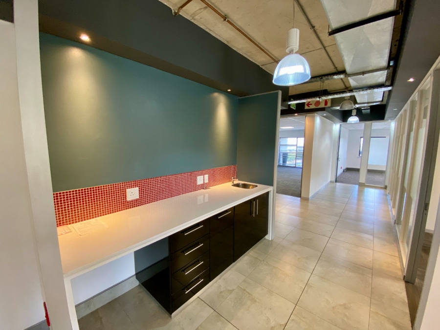 To Let commercial Property for Rent in Vorna Valley Gauteng