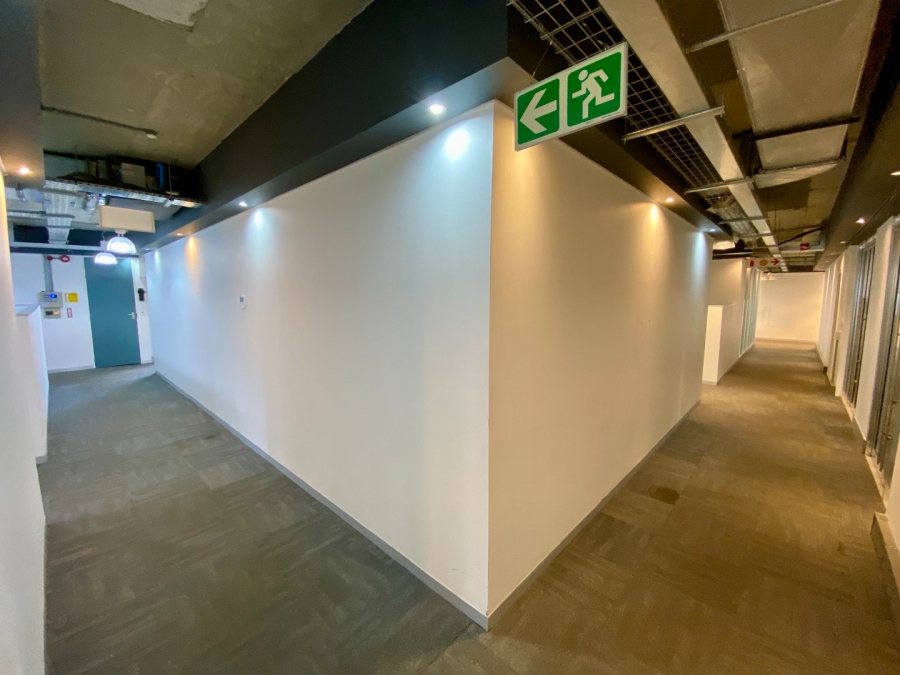 To Let commercial Property for Rent in Vorna Valley Gauteng