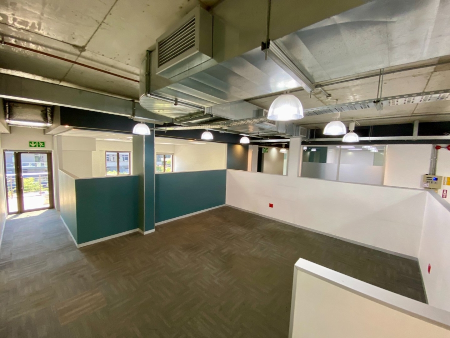 To Let commercial Property for Rent in Vorna Valley Gauteng