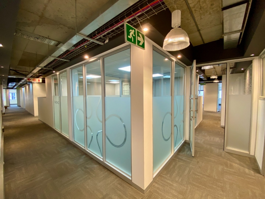 To Let commercial Property for Rent in Vorna Valley Gauteng