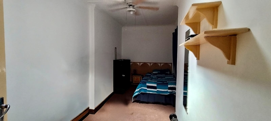 5 Bedroom Property for Sale in Selection Park Gauteng