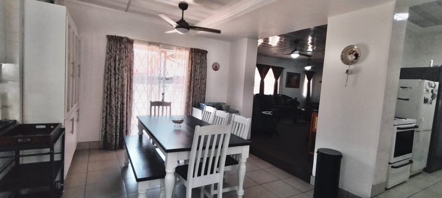 5 Bedroom Property for Sale in Selection Park Gauteng
