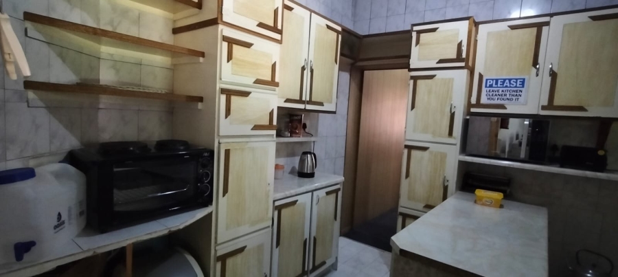 5 Bedroom Property for Sale in Selection Park Gauteng