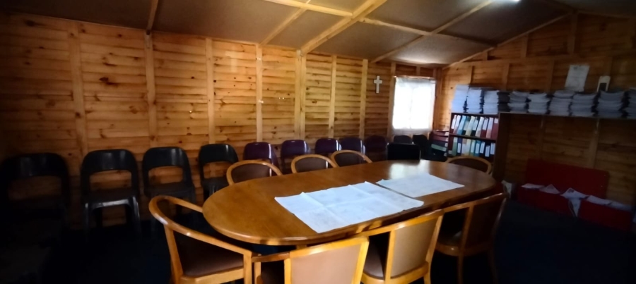 5 Bedroom Property for Sale in Selection Park Gauteng