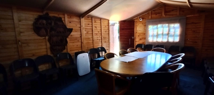 5 Bedroom Property for Sale in Selection Park Gauteng