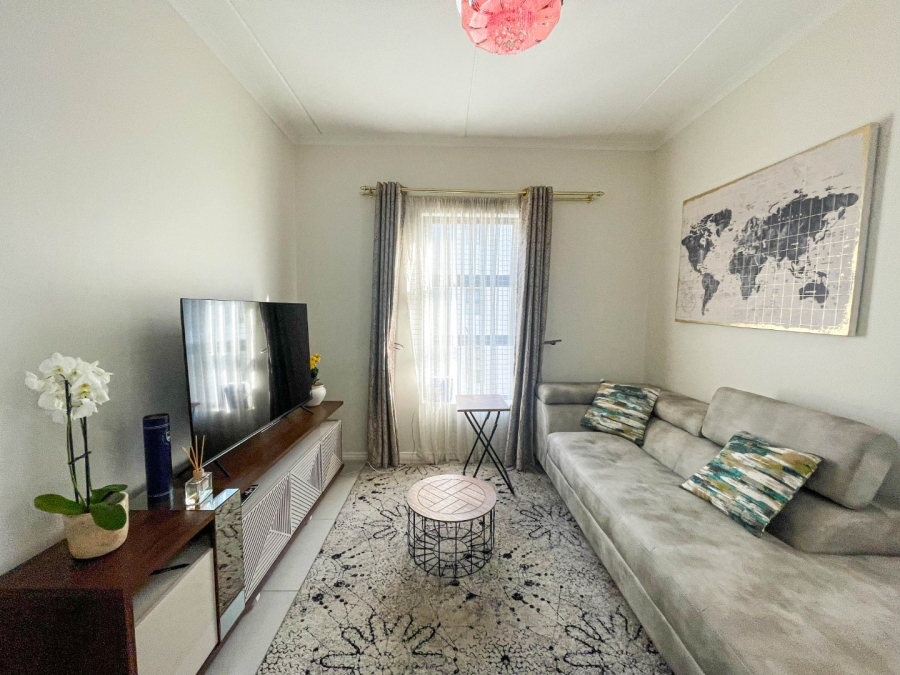 1 Bedroom Property for Sale in Carlswald Gauteng