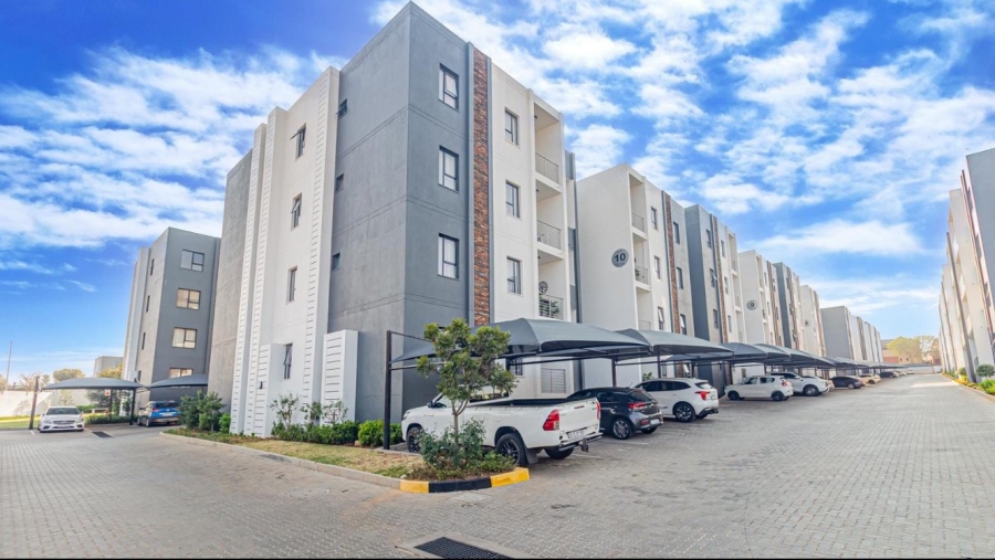 2 Bedroom Property for Sale in Halfway Gardens Gauteng