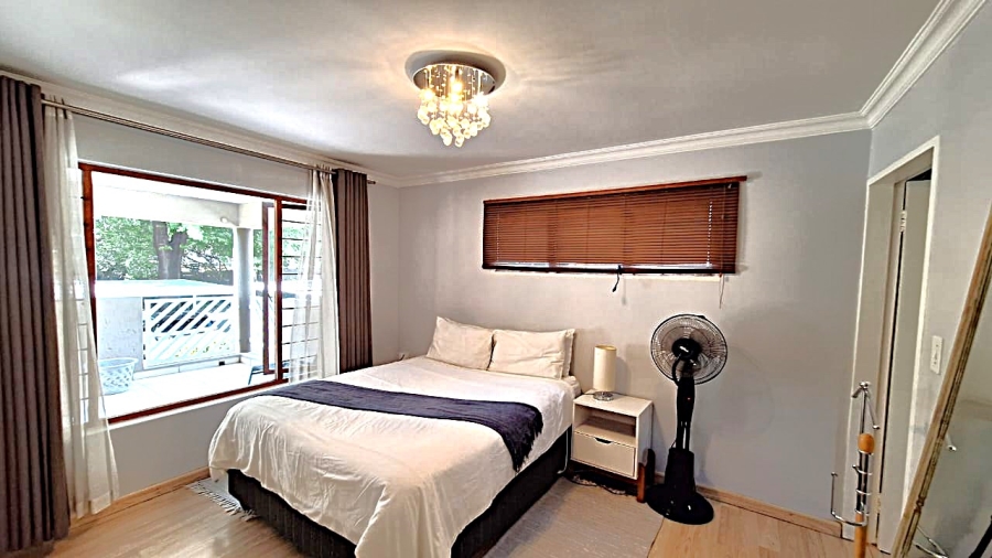 2 Bedroom Property for Sale in Craighall Park Gauteng