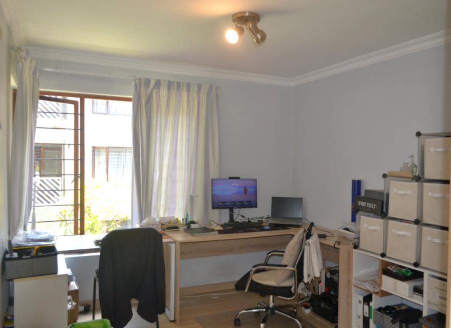 2 Bedroom Property for Sale in Craighall Park Gauteng