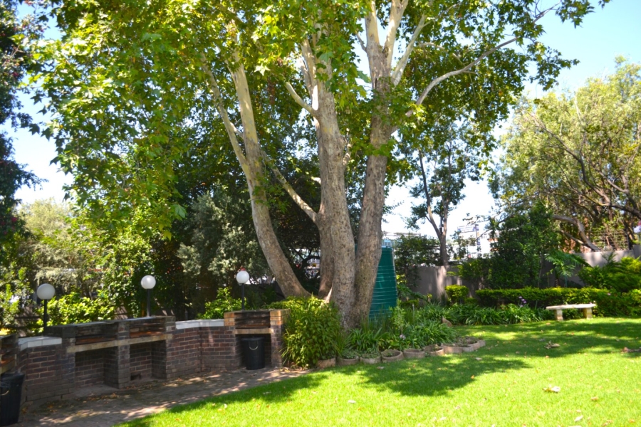 2 Bedroom Property for Sale in Craighall Park Gauteng