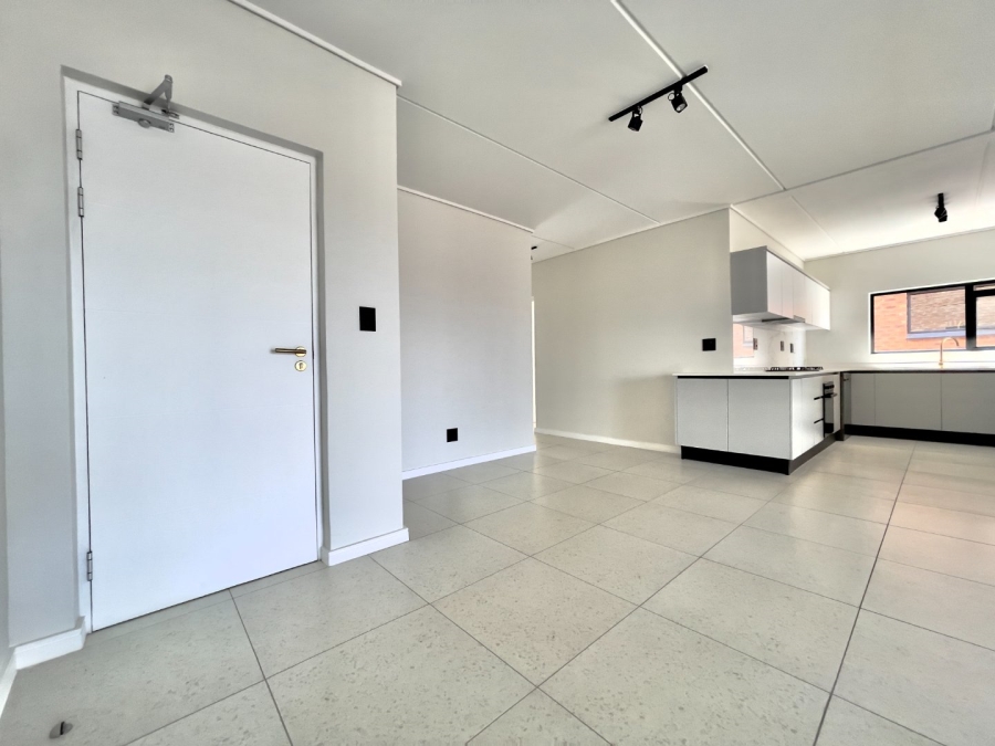 To Let 3 Bedroom Property for Rent in The Polofields Gauteng