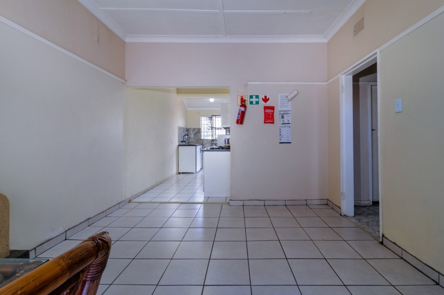 9 Bedroom Property for Sale in Brixton Gauteng