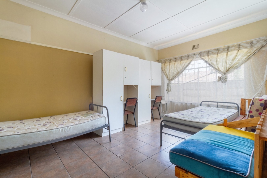 9 Bedroom Property for Sale in Brixton Gauteng