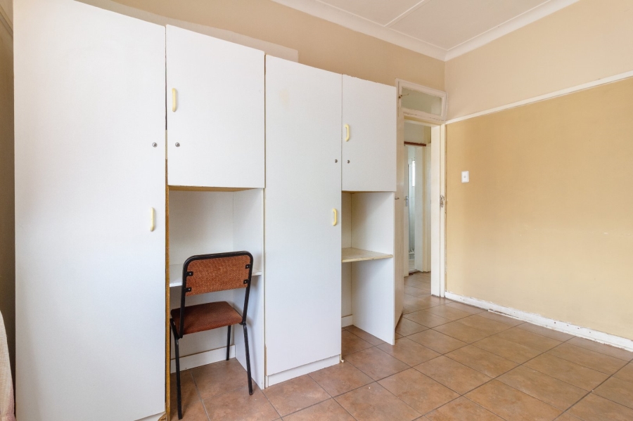 9 Bedroom Property for Sale in Brixton Gauteng