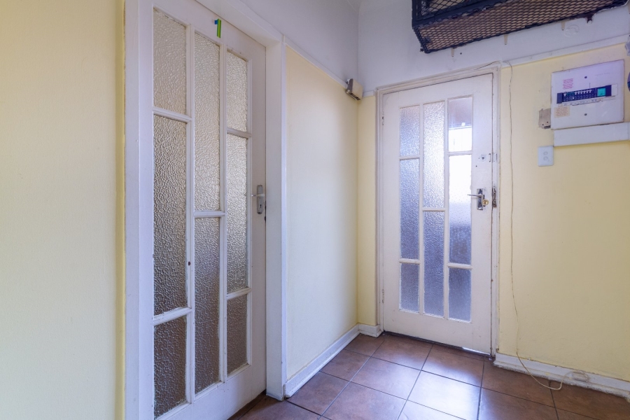 9 Bedroom Property for Sale in Brixton Gauteng